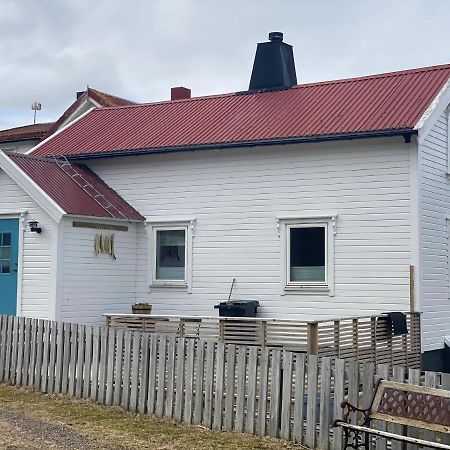 Roligheten Lodge In Andenes Exterior photo